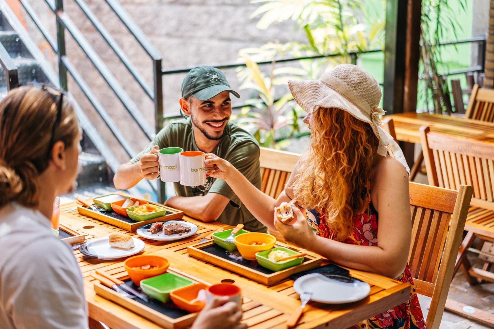 Bamboo Rio Hostel Рио-де-Жанейро Экстерьер фото